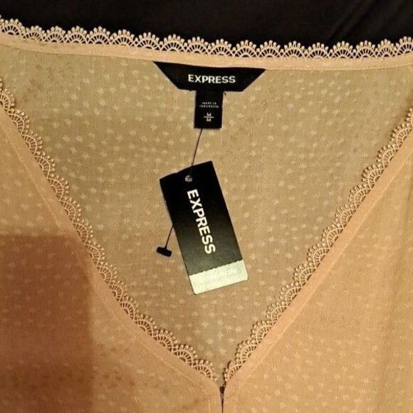 New Express Banded & Flare Long Sleeve Blouse Rose-Colored Size Medium - Picture 9 of 12